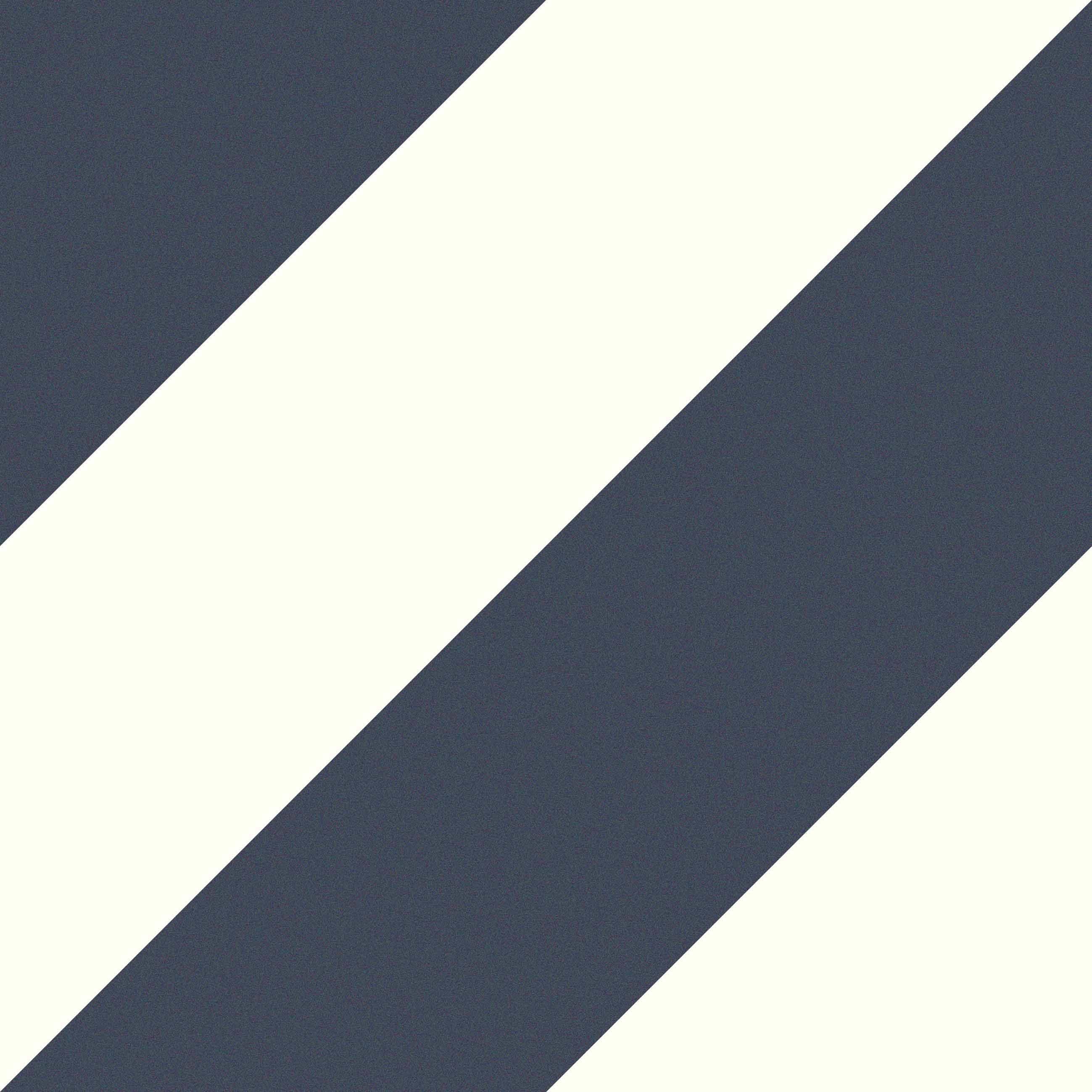 Kúpeľňa s pruhovaným obkladom Ecoceramic Zebra v kontrastných farbách (7)