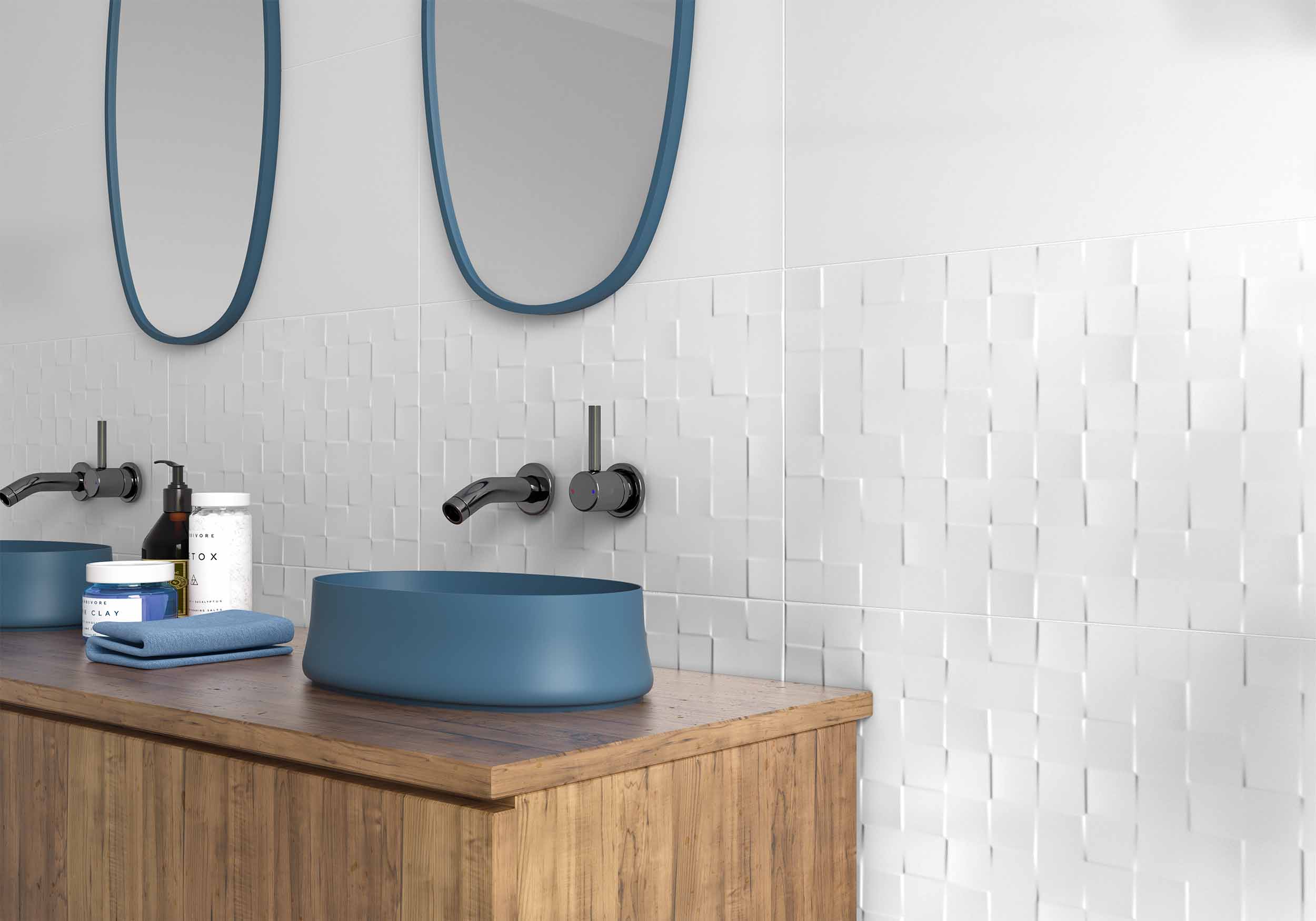 Svetlá kúpeľňa s obkladmi Blanco od Ecoceramic, matné a lesklé plochy (9)