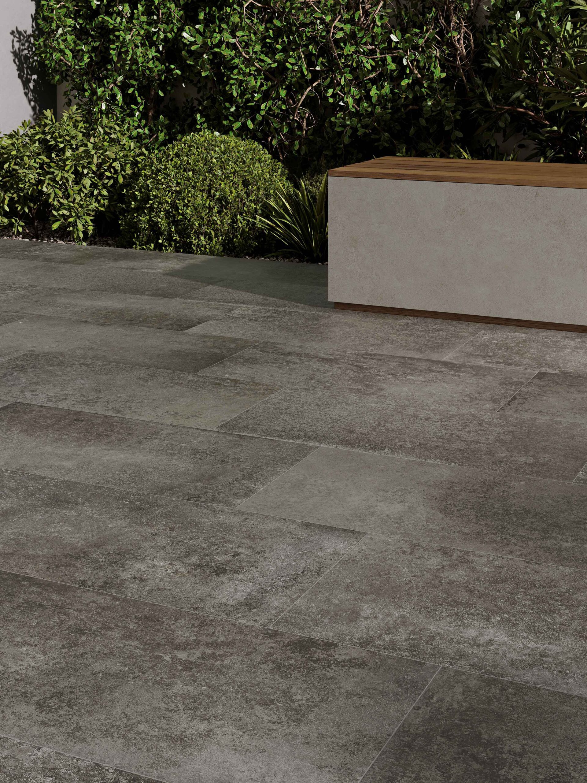 Kúpeľňa s dlažbou a farebnými akcentmi kolekcie Lombok od Ecoceramic (7)